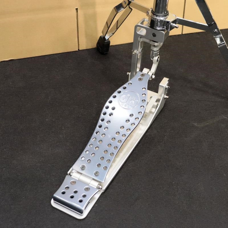 Used_MFG_Direct_Drive_2-leg_Hi-Hat_Stand_(DWCPMDDHH2)_05