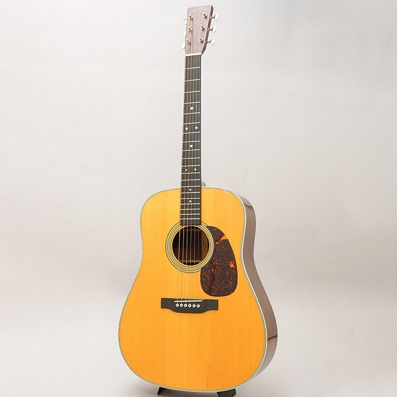 Used_Martin_CTM_D-28_Style_NAMM_2015_Selection_'15_Carpathian_Spruce___Guatemalan_Rosewood_03