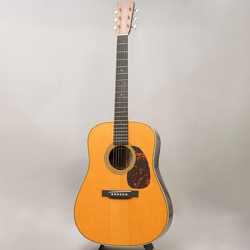 Used_Martin_D-28_75th_Anniversary_Edition_03