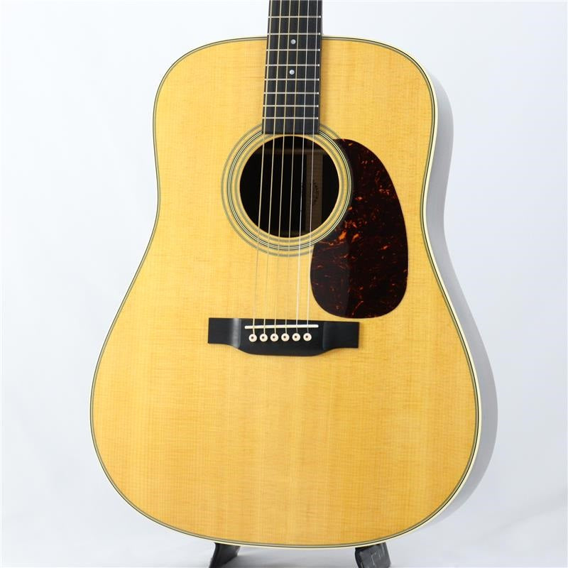 Used_Martin_D-28_Standard_(2021_model)_01