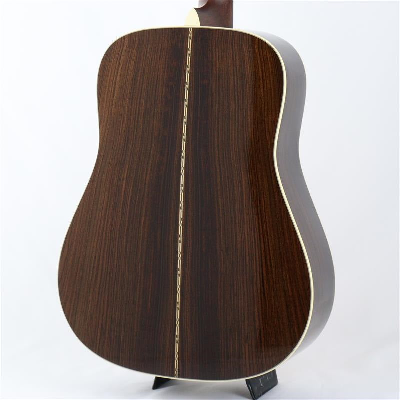 Used_Martin_D-28_Standard_(2021_model)_03