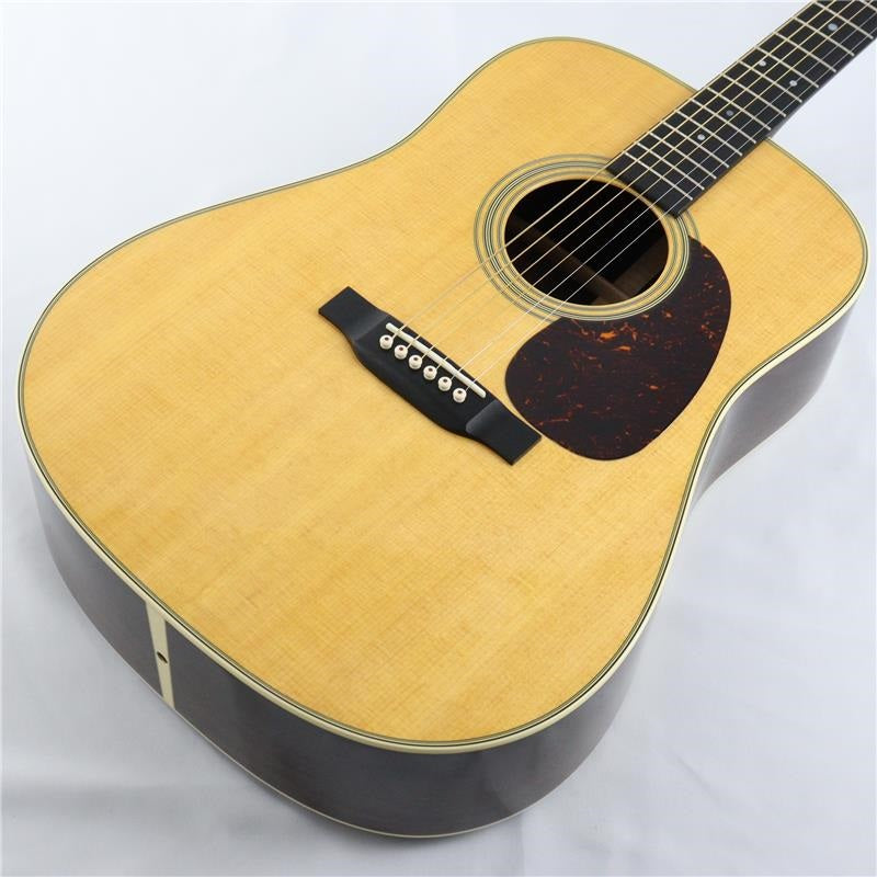 Used_Martin_D-28_Standard_(2021_model)_09