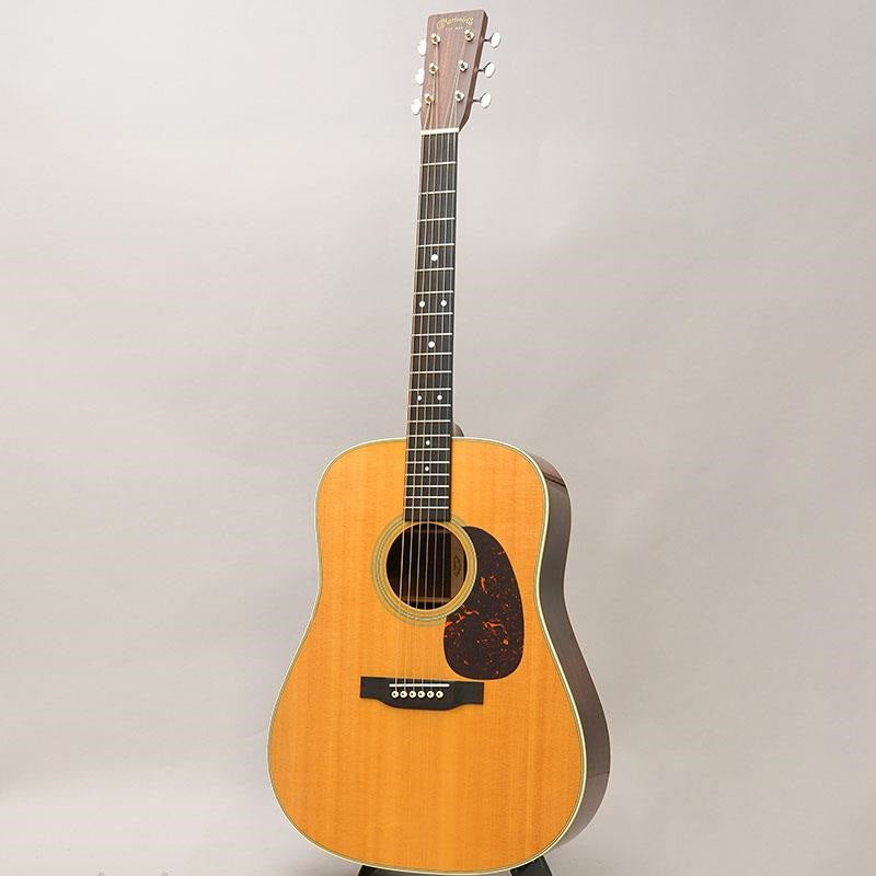 Used_Martin_D-28_Standard_'21_03