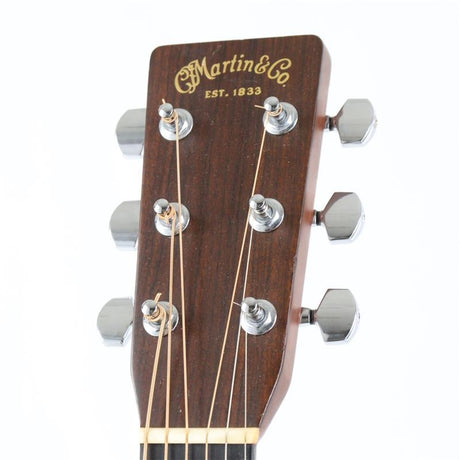 Used_Martin_D-28_(2005_model)_05