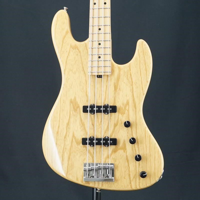 Used_Modern_Edge_4-Stage_J_Bass_(NAT)_01