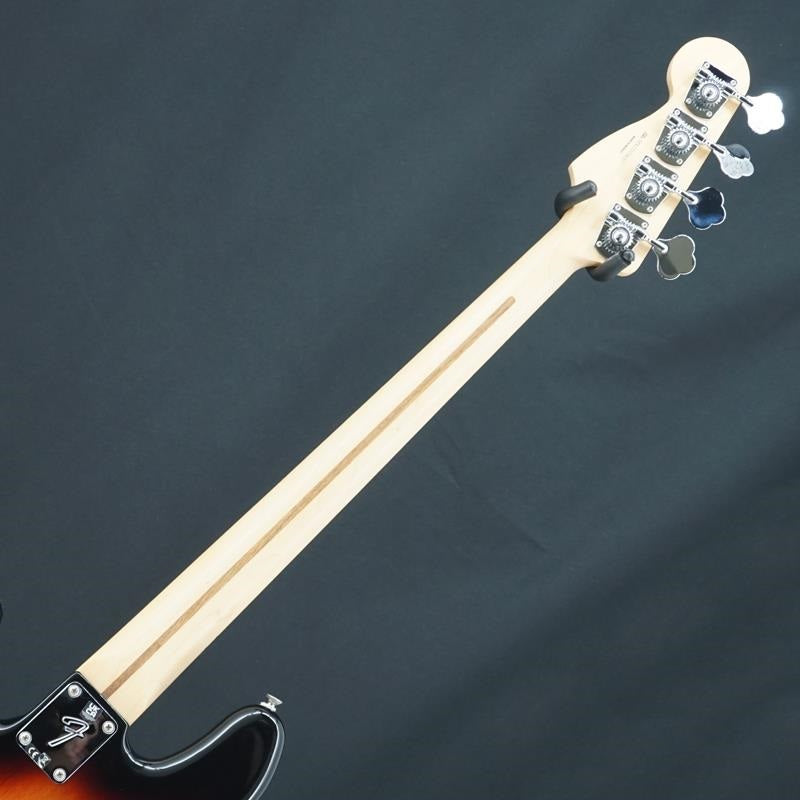Used_Player_Jazz_Bass_(3-Color_Sunburst_Maple)_06