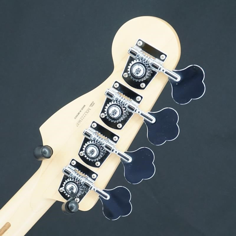 Used_Player_Jazz_Bass_(3-Color_Sunburst_Maple)_08