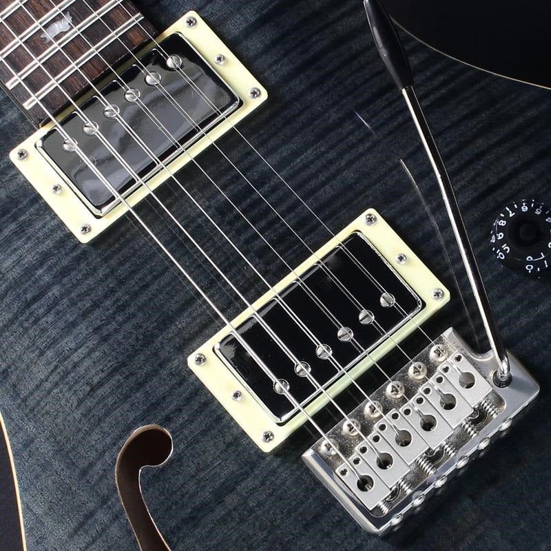 Used_SE_Custom_22_Semi-Hollow_(Whale_Blue)_04