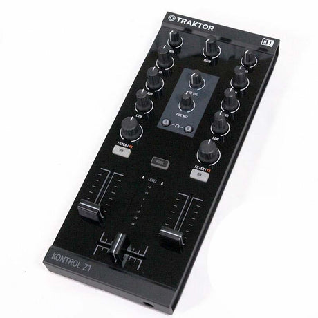 Used_TRAKTOR_KONTROL_Z1_01