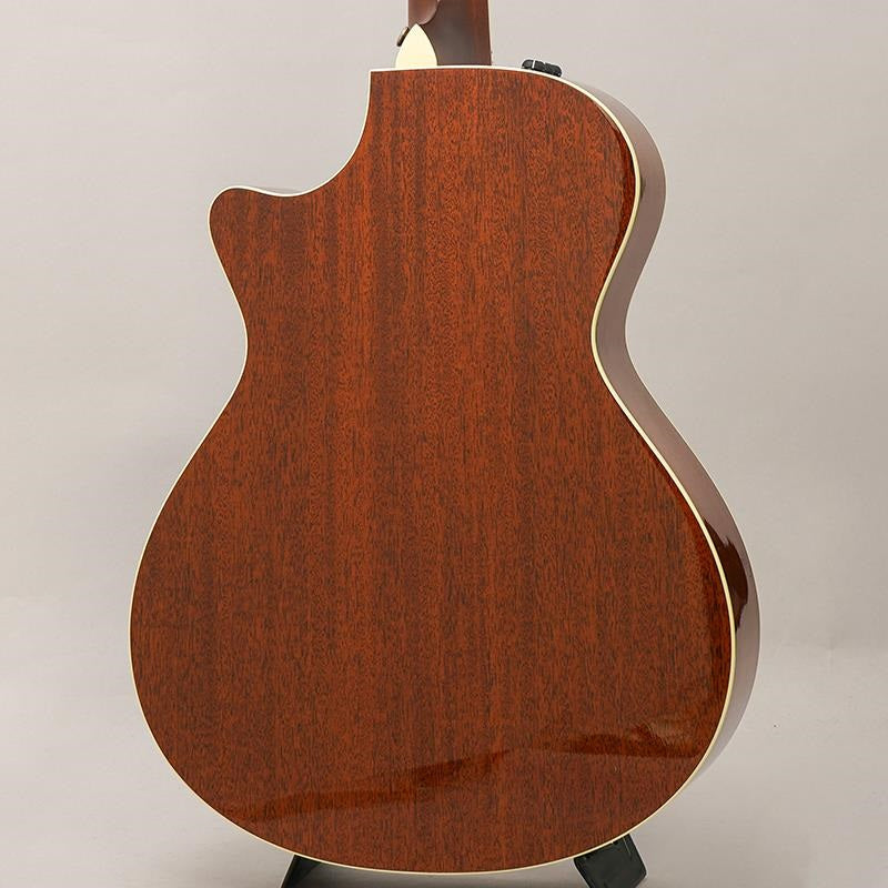 Used_Taylor_522ce_12Fret_ES2_'15_Taylor_02