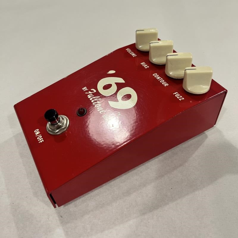 Used_The_'69_Early_Model_V1_(Fulltone)_Fuzz_Pedal_NKT275_02