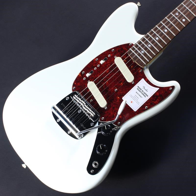 Used_Traditional_60s_Mustang_(Olympic_White)_03