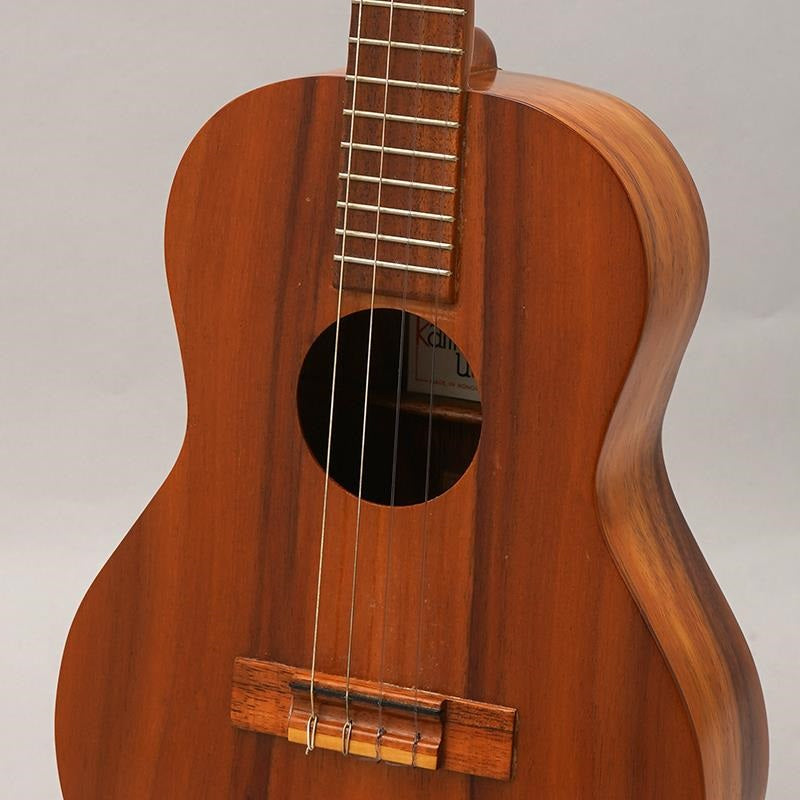 VINTAGE_HF-4_Baritone_70s_(White_Label)_Kamaka_05