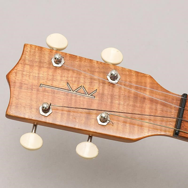 VINTAGE_HF-4_Baritone_70s_(White_Label)_Kamaka_11