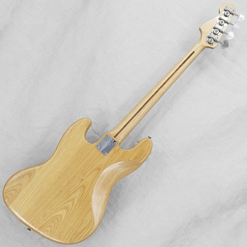 VINTAGE_Jazz_Bass_'72_Black_Block_&_Binding_Natural_M_03