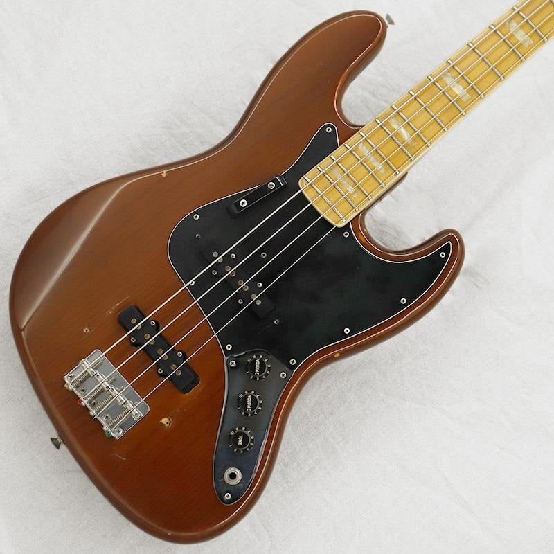 VINTAGE_Jazz_Bass_'77_Walnut_M_02