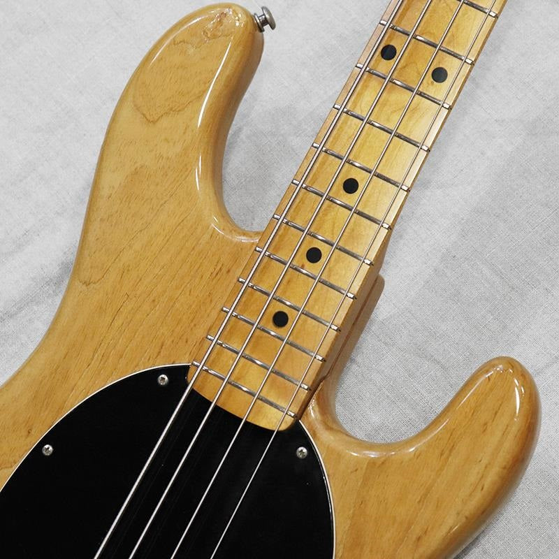 VINTAGE_Sting_Ray_Bass_'80_Natural_M_05