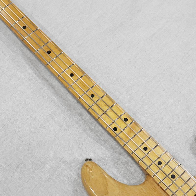VINTAGE_Sting_Ray_Bass_'80_Natural_M_09