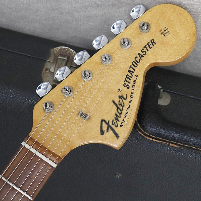 VINTAGE_Stratocaster_'70_Sunburst_R_11