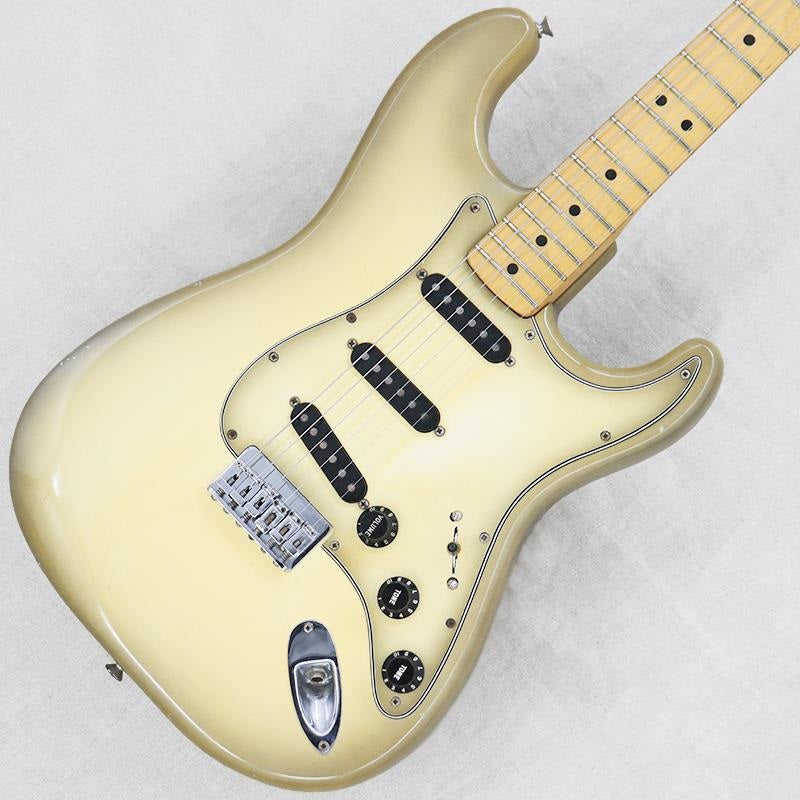 VINTAGE_Stratocaster_'80_Hardtail_Antigua_M_02