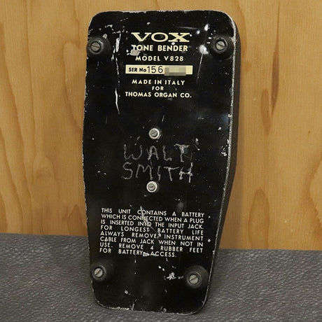 VINTAGE_V828_Tone_Bender_Black_Case_&_Silver_Panel_late60's_02