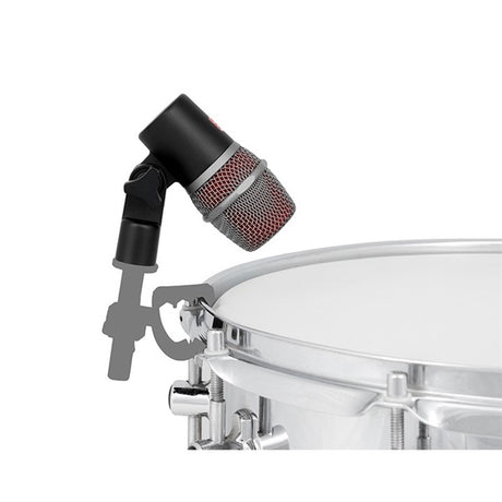 V_BEAT_(dynamic_microphone_for_drums_and_instruments)_(SE_Electronics)_05