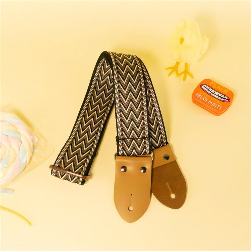 WW_Guitar_Strap_Brown_01