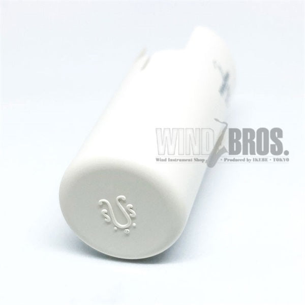 Yanagisawa_Mouthpiece_Cap_for_Soprano_Saxophone,_Made_by_Mapuka_03