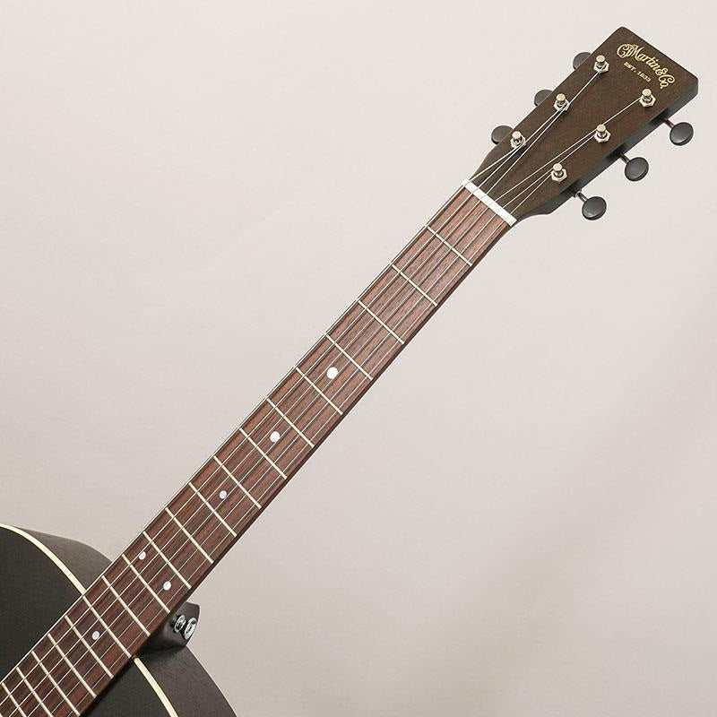 000-17E_Black_Smoke_Martin_Martin_09