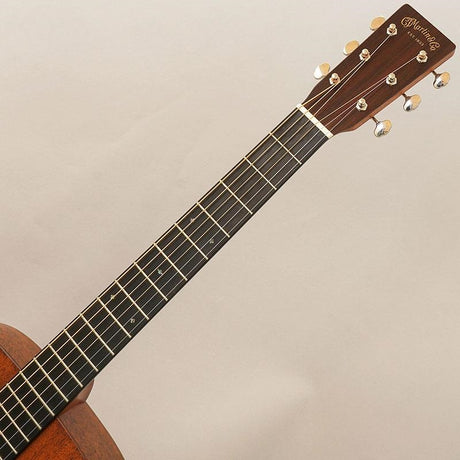 000-17_Standard_Martin_Martin_09