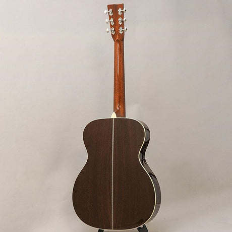 000-28EC_#26877_Martin_Martin_04