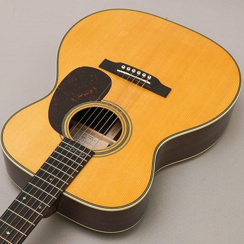 000-28EC_#26877_Martin_Martin_05