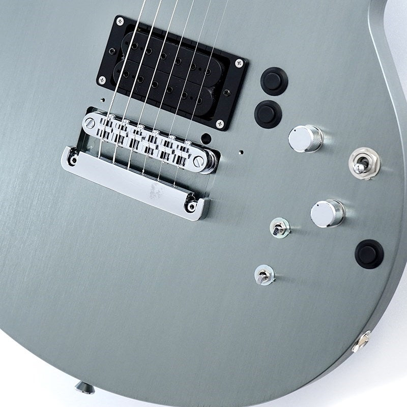 0303Z_Dark_Silver_LTD_05
