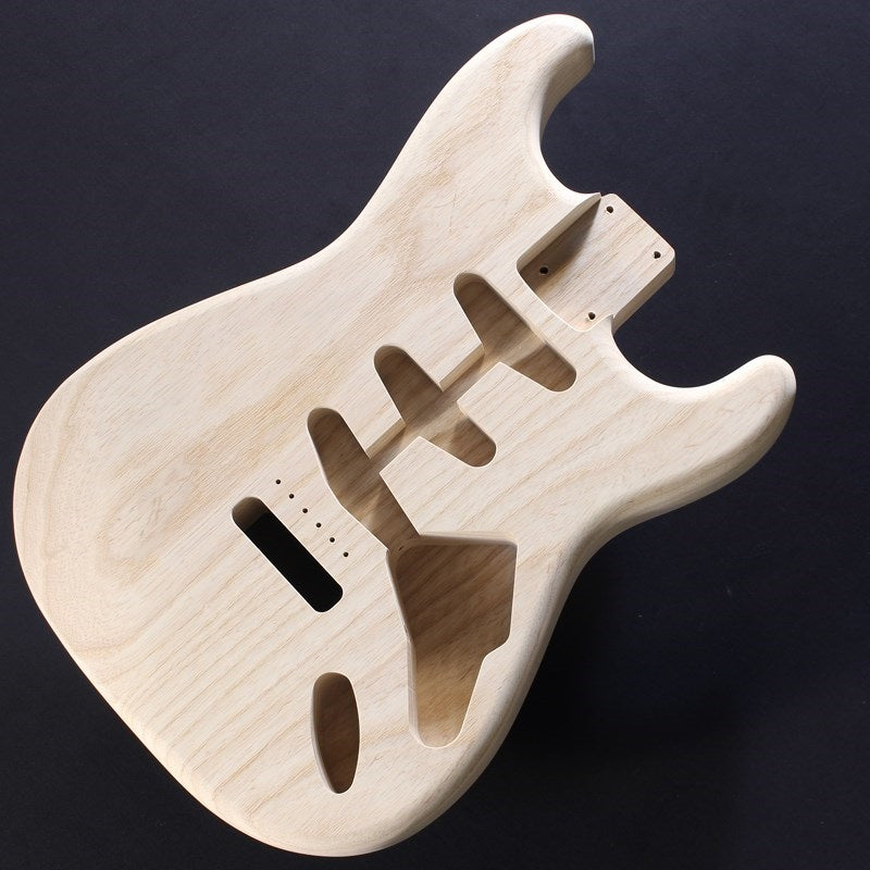 2-Piece_Ash_ST_Body_[Body_material_for_electric_guitar_construction]_01