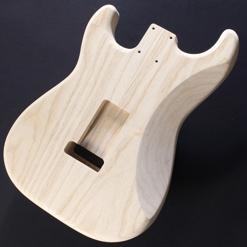 2-Piece_Ash_ST_Body_[Body_material_for_electric_guitar_construction]_04