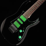 UV70P-BK_[Steve_Vai_Signature_Model]_01