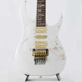 PIA3761-SLW_(Stallion_White)_[Steve_Vai_Model]_01