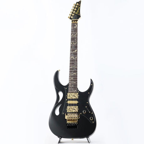 PIA3761-XB_(Onyx_Black)_[Steve_Vai_Model]_02