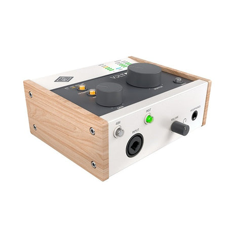 [Pre-order_item_-_expected_to_arrive_June_24th]_[Special_promotion_until_June_30th]_Volt_176_USB_Audio_Interface_(LUNA_DAW_software_included)_(iOS_compatible，_USB_audio_interface)_(Universal_Audio)_01