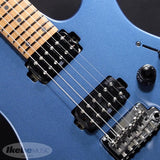 Prestige_AZ2402-PBM_[SPOT_MODEL]_04