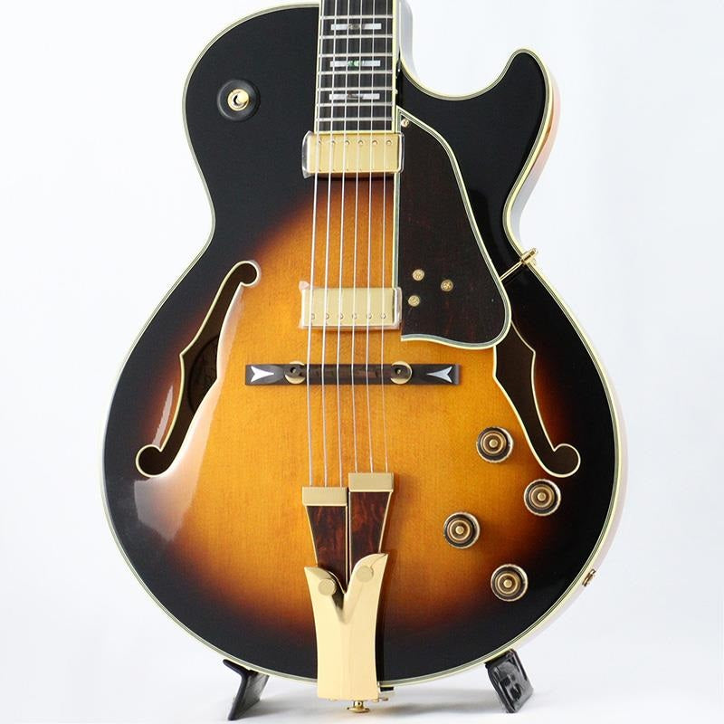 GB10-BS_(Brown_Sunburst)_[George_Benson_Model]_01