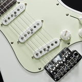 LM1-LWH_[Luca_Mantovanelli_Signature_Model]_04
