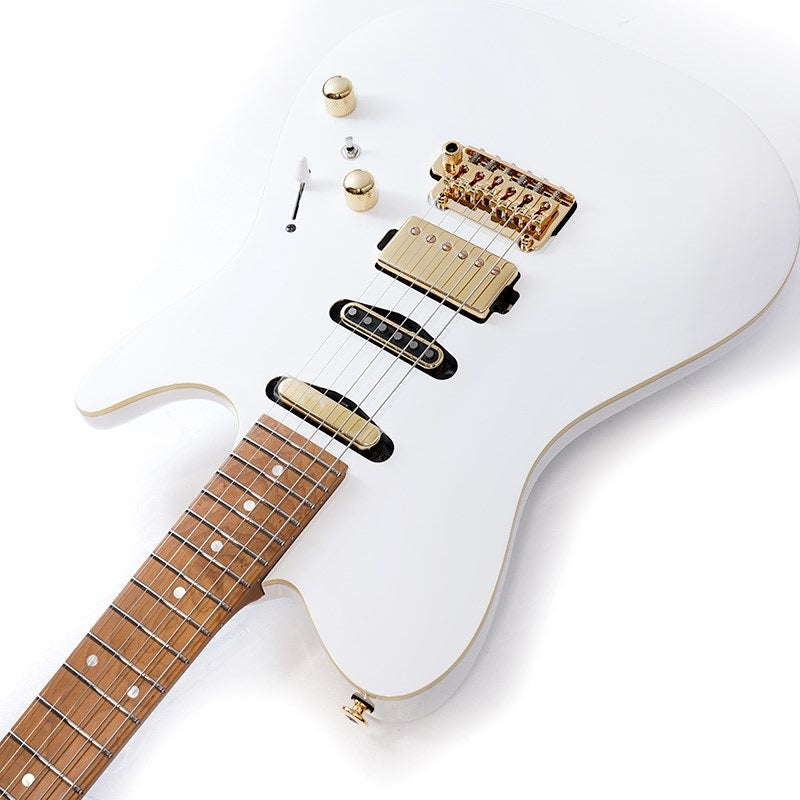LB1-WH_(White)_[Lari_Basilio_Model]_06