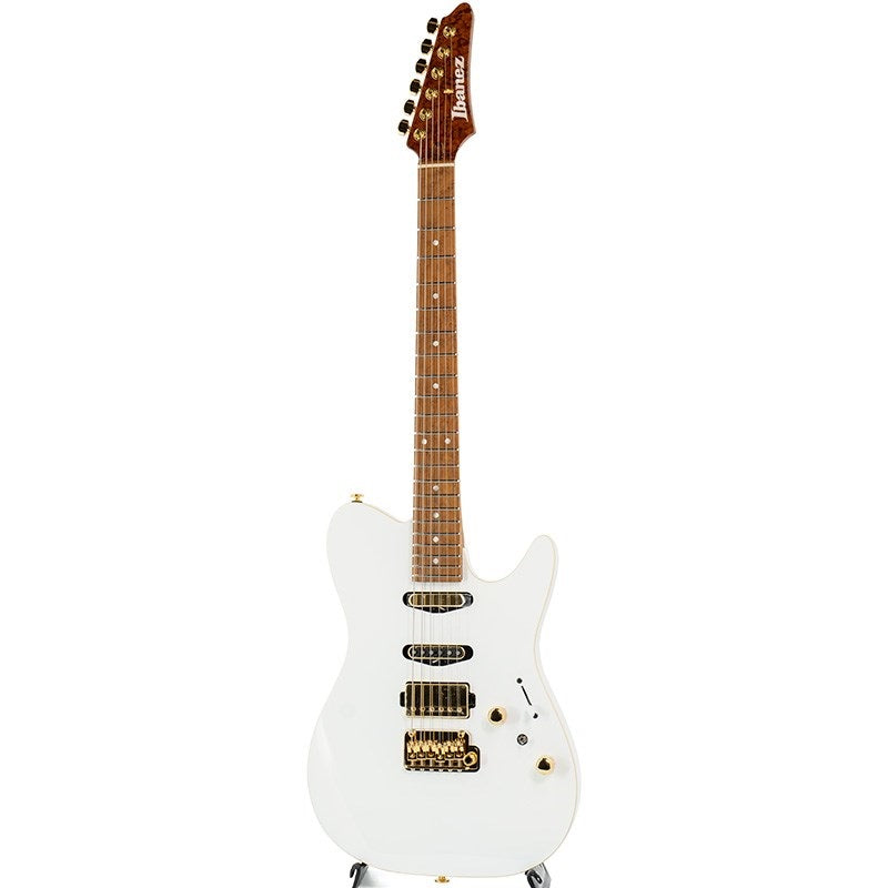 LB1-WH_[Lari_Basilio_Signature_Model]_02