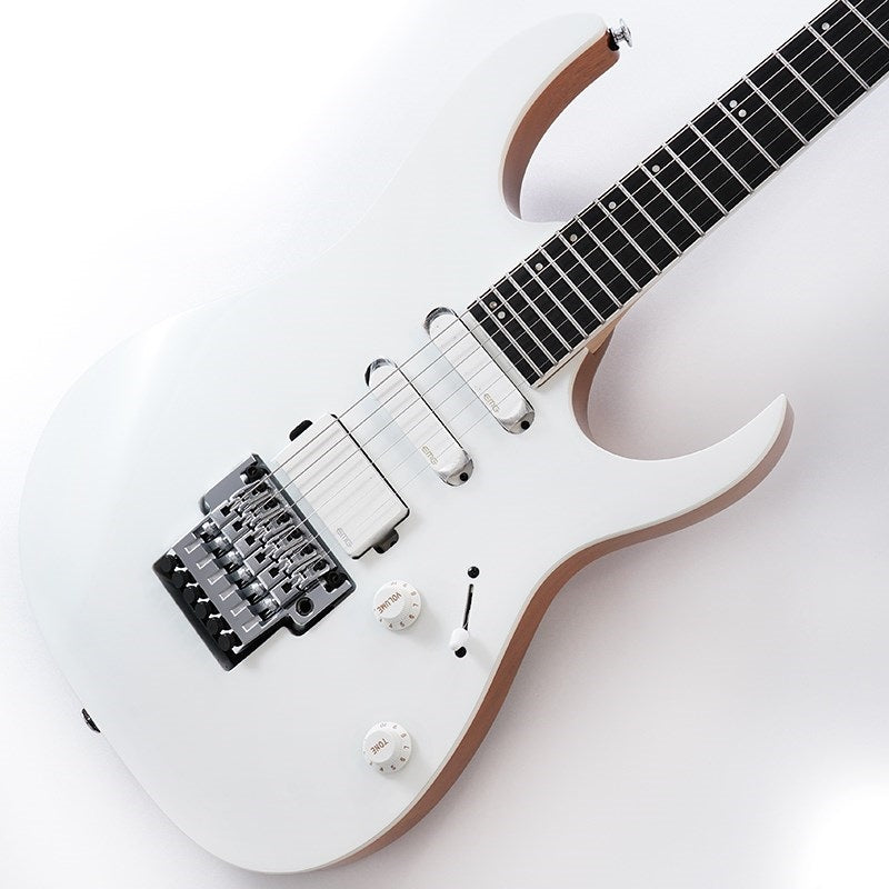 Prestige_RG5440C-PW_[SPOT_MODEL]_01