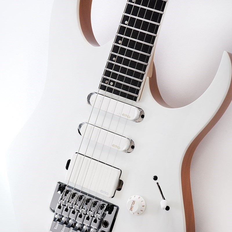 Prestige_RG5440C-PW_[SPOT_MODEL]_04