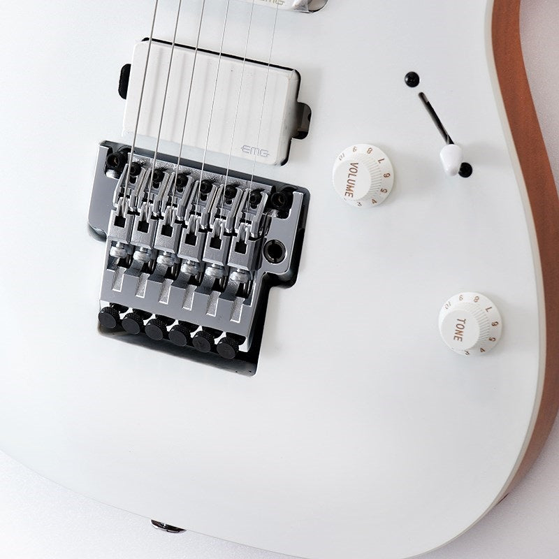 Prestige_RG5440C-PW_[SPOT_MODEL]_05