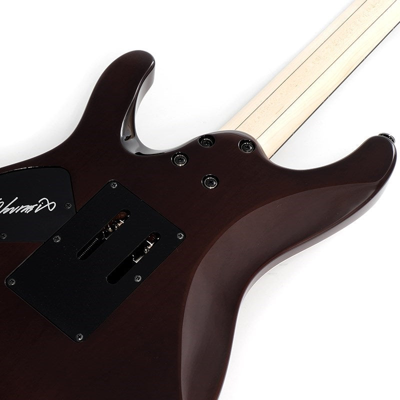 KIKO100-TRR_[KIKO_LOUREIRO_signature_model]_06