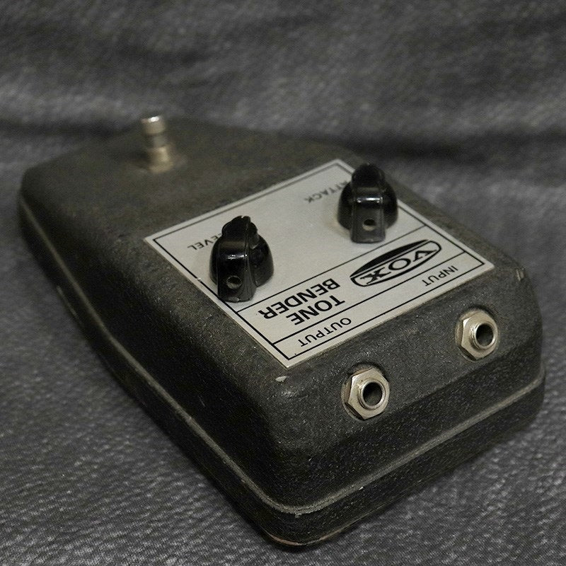 VINTAGE_V828_Tone_Bender_Black_Case_&_Silver_Panel_late60's_03