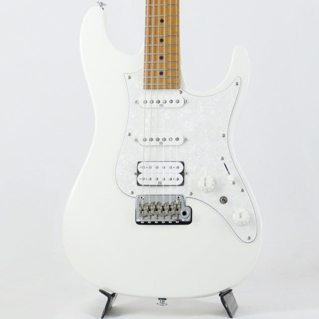 Prestgie_AZ2204-PW_(Pearl_White)_[SPOT_MODEL]_01